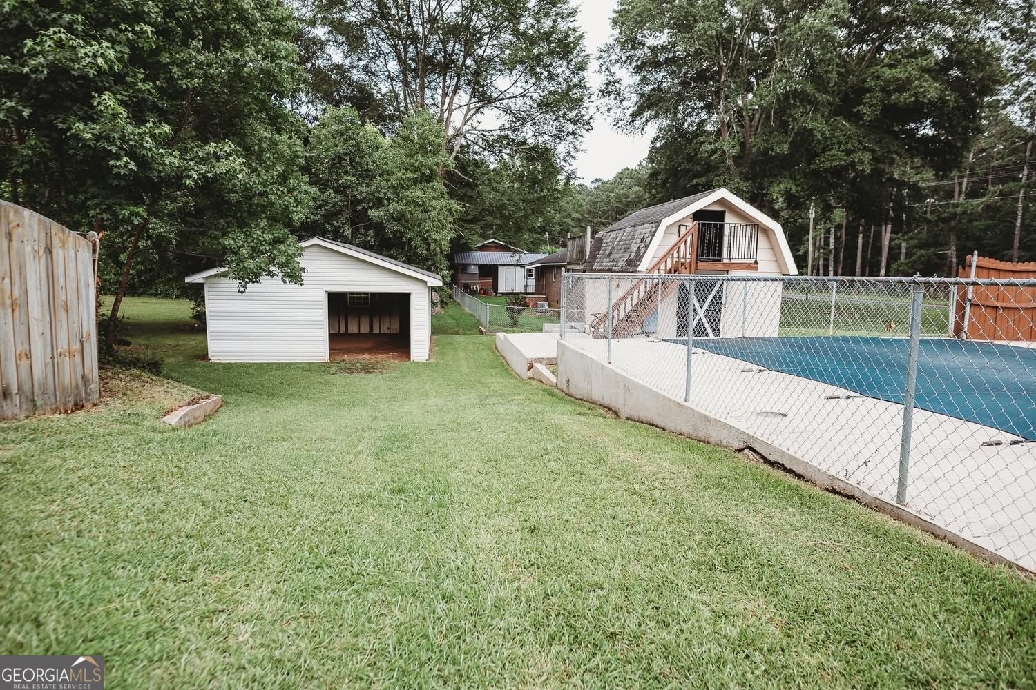 500 Holmes Street Barnesville - 63