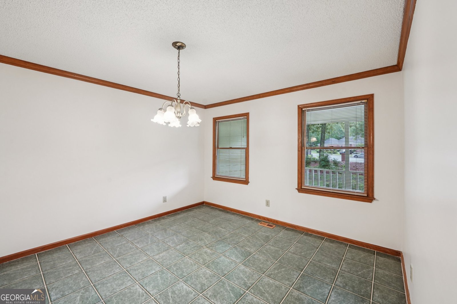 2110 Waterloo Circle Lawrenceville - 36