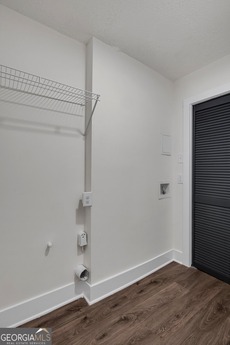 230 Sheringham Drive Roswell - 23