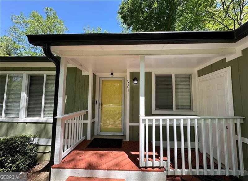921 HEMINGWAY Road Stone Mountain - 3