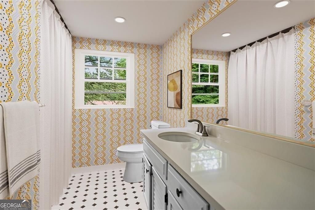 3332 St John Drive East Point - 2