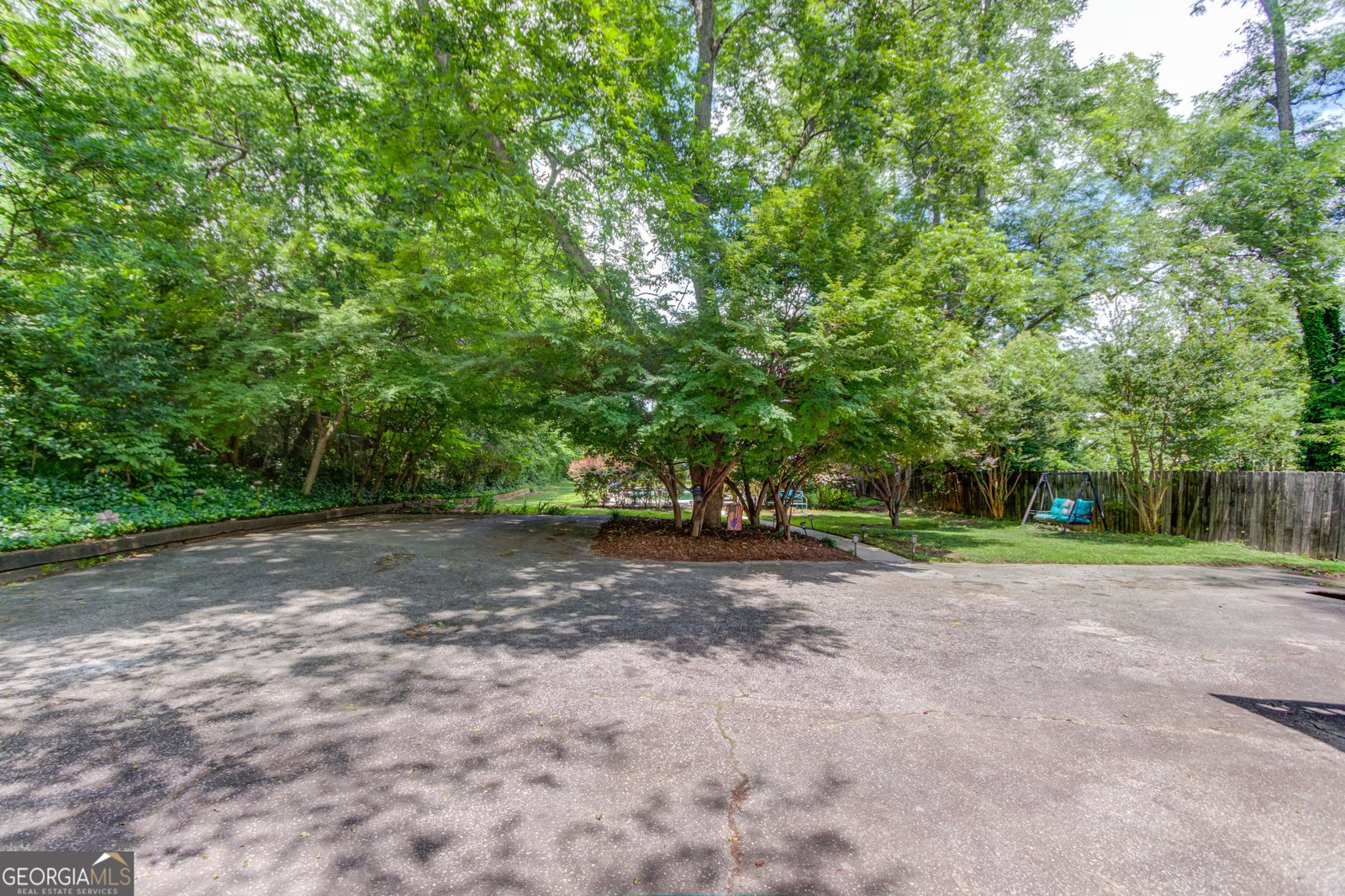 116 Broad Street Winder - 30