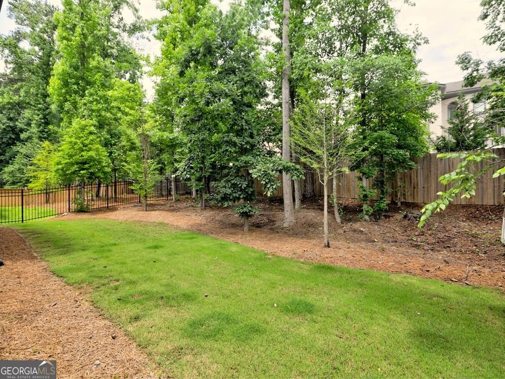 913 SUNNY MEADOWS Lane Marietta - 26