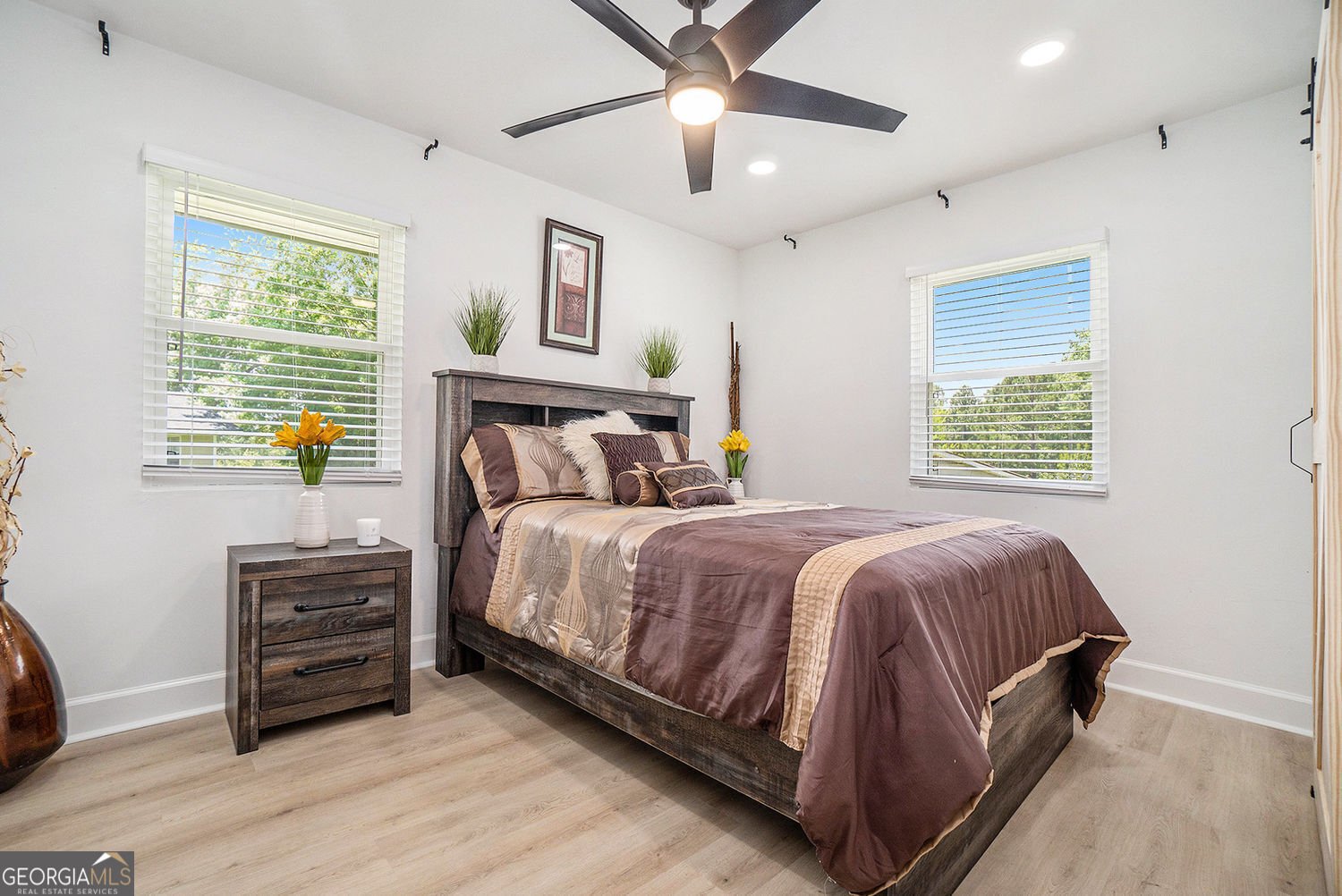 4020 Ester Drive Atlanta - 17