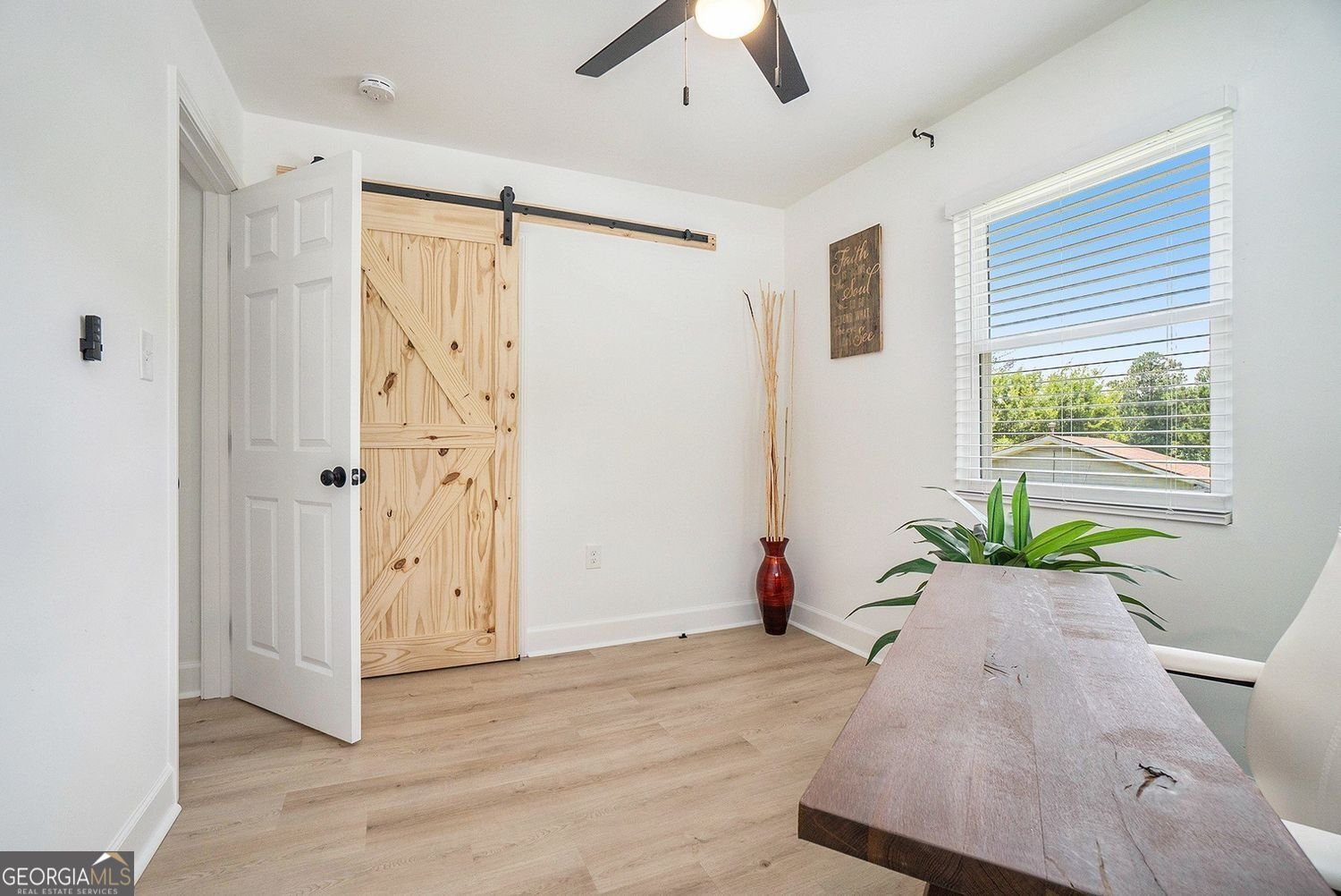 4020 Ester Drive Atlanta - 24