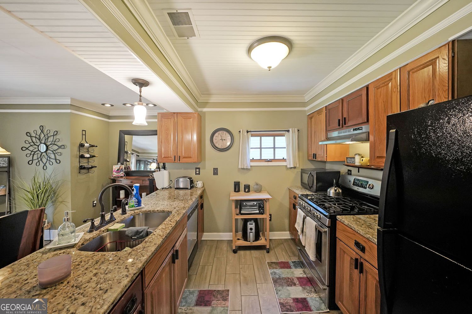 1313 Old Countryside Circle Stone Mountain - 13