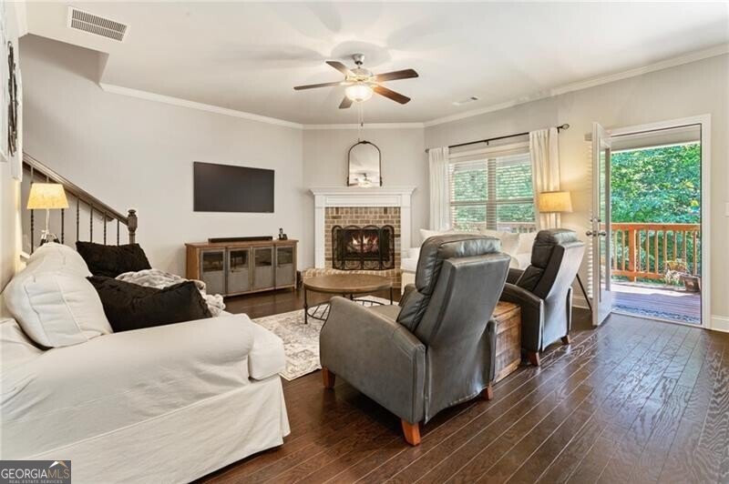 4018 Oxford Lane Gainesville - 24