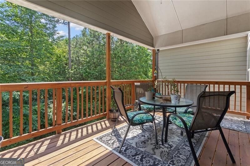4018 Oxford Lane Gainesville - 35