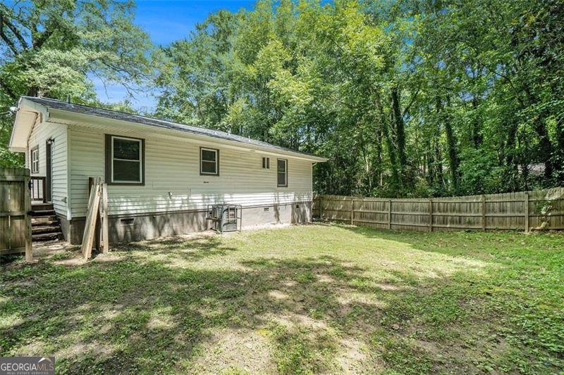 114 HOWELL Drive Atlanta - 13