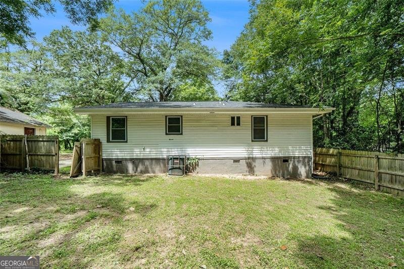 114 HOWELL Drive Atlanta - 15