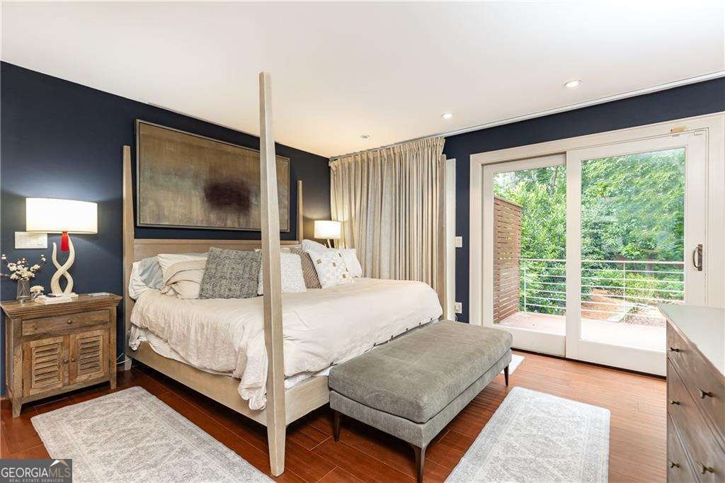 3072 Dale Drive Atlanta - 29