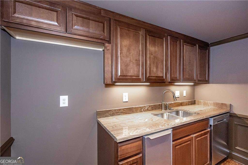 297 Collegiate Drive Powder Springs - 36