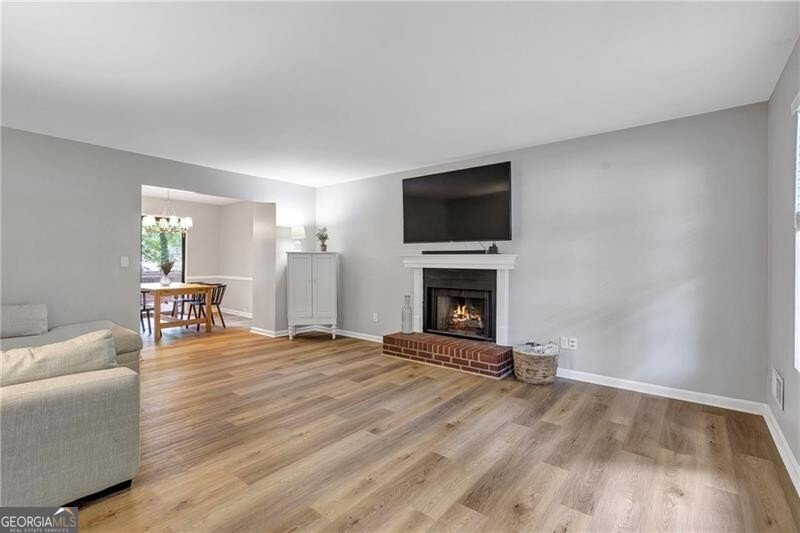 410 Sheringham Court Roswell - 9