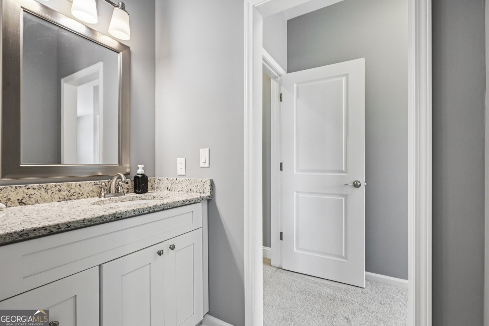 2470 Green Mountain Drive Braselton - 29