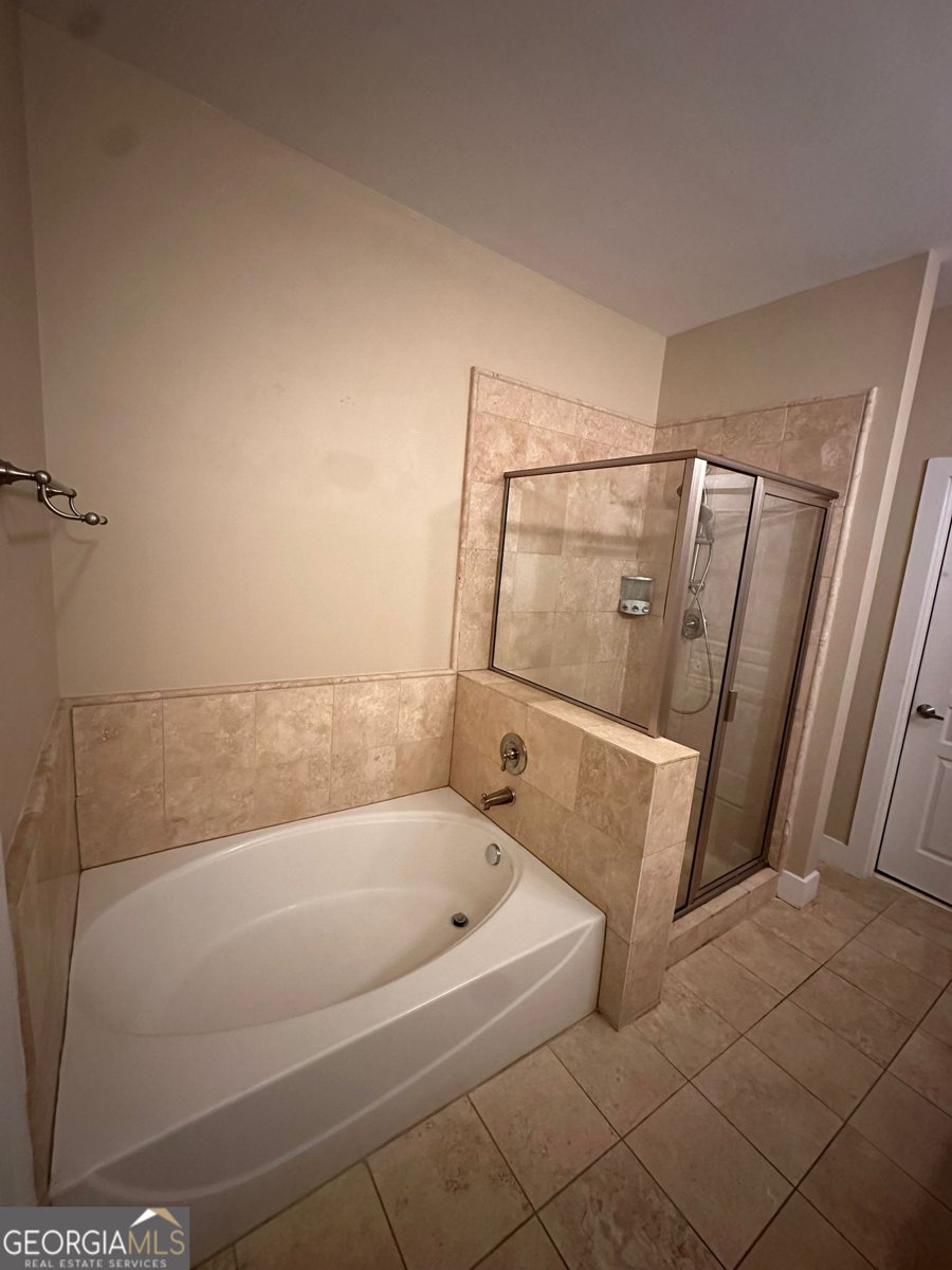 799 Hammond Drive Atlanta - 24