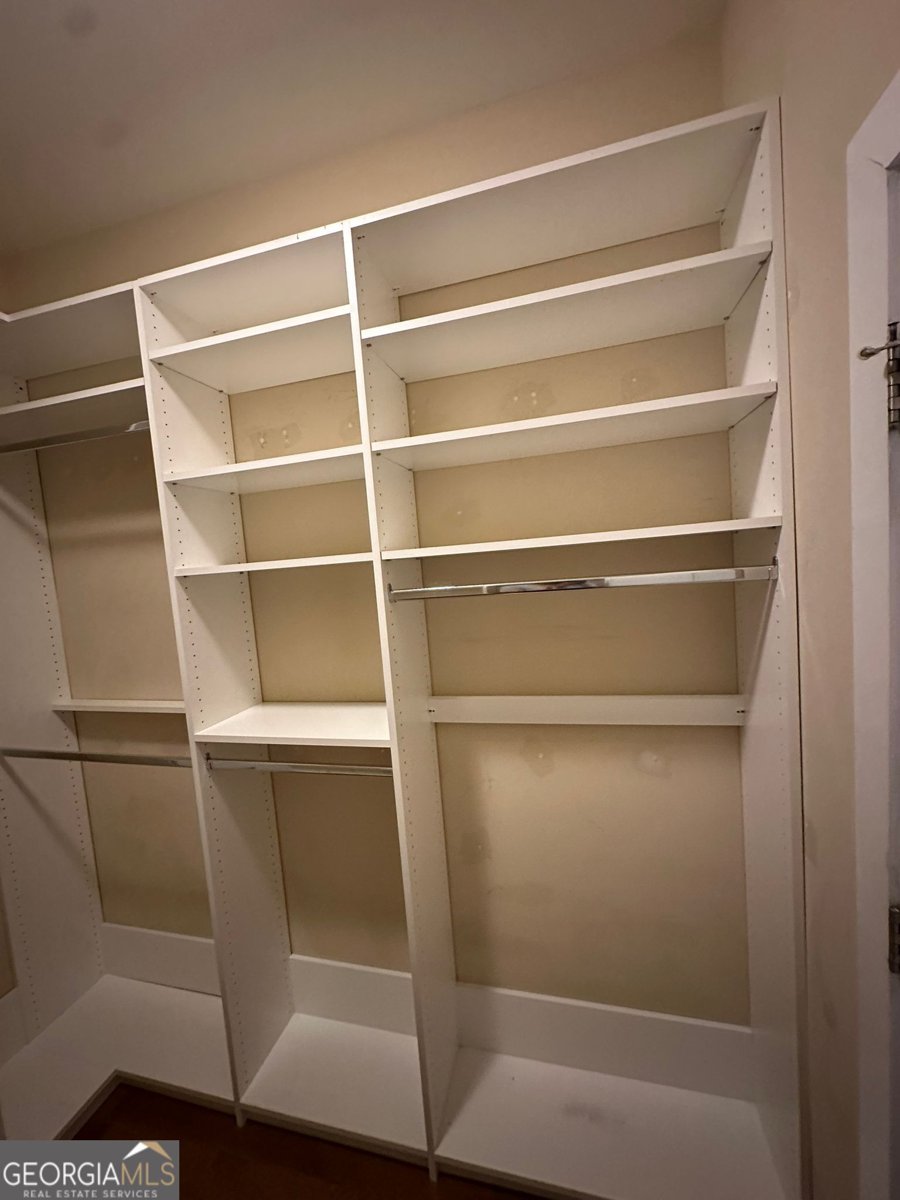 799 Hammond Drive Atlanta - 26