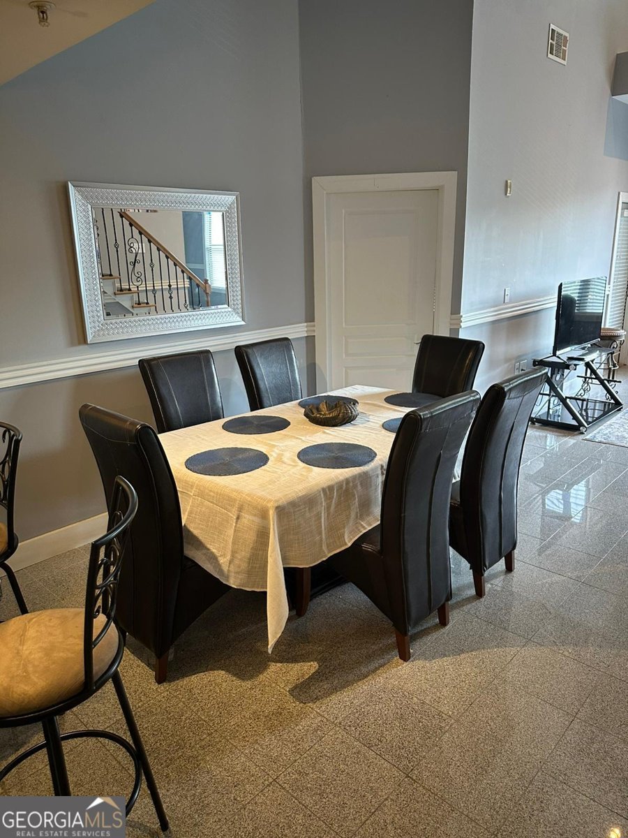 799 Hammond Drive Atlanta - 9