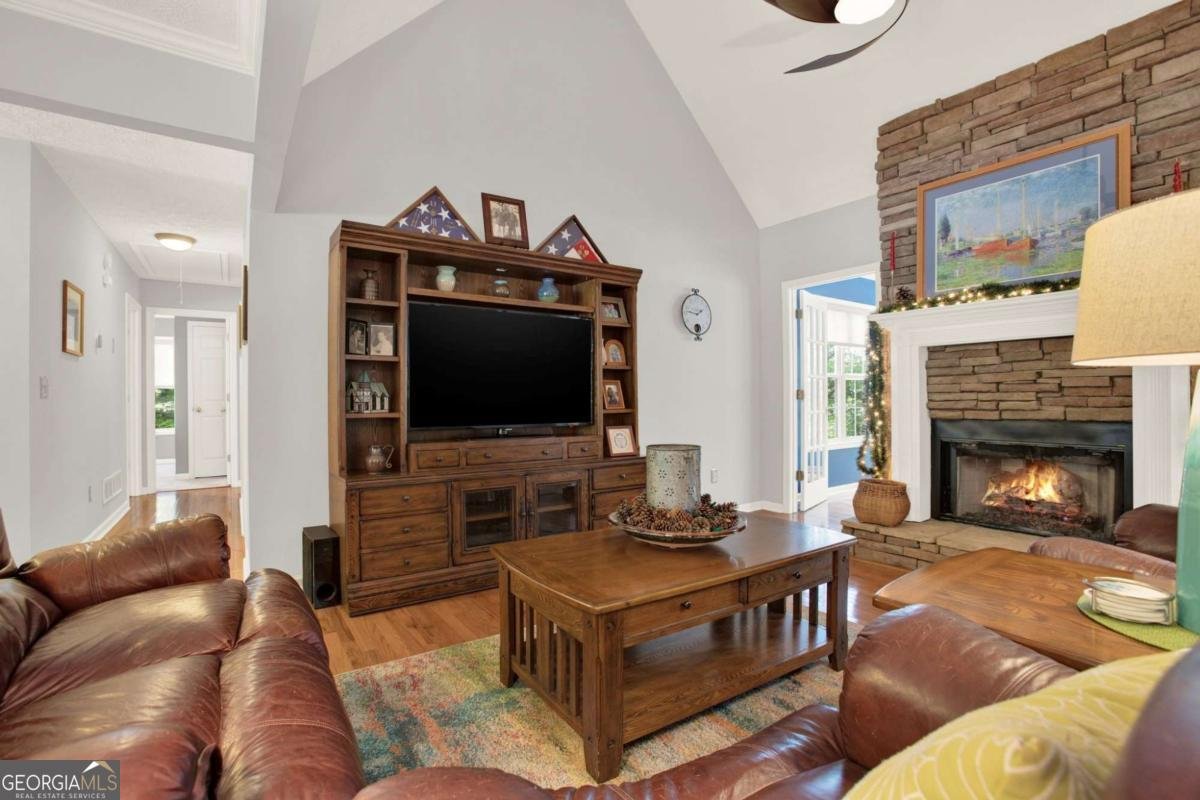 101 CHEROKEE Drive Waleska - 11
