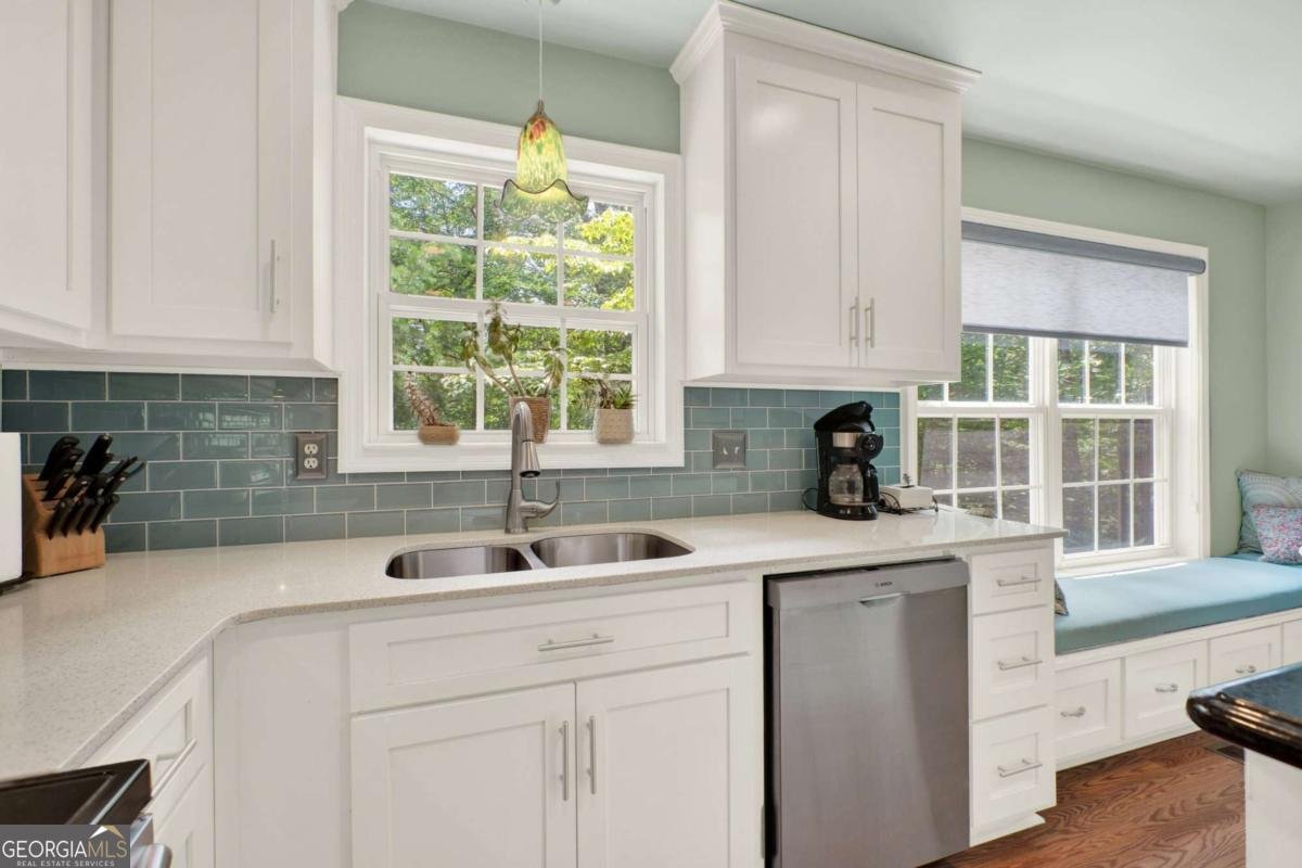 101 CHEROKEE Drive Waleska - 16