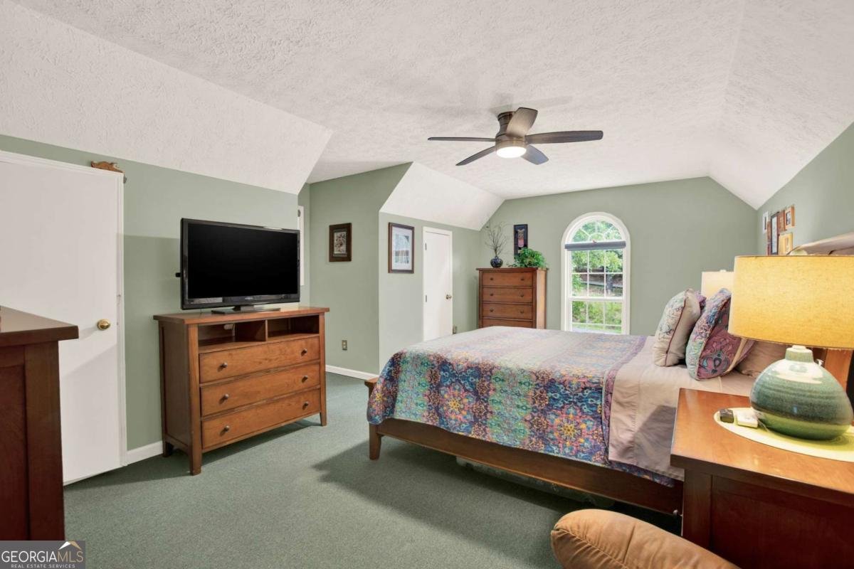 101 CHEROKEE Drive Waleska - 35