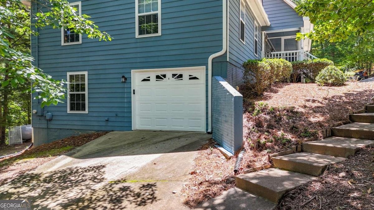 101 CHEROKEE Drive Waleska - 59