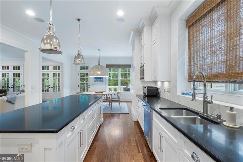 785 Wilson Road Atlanta - 11