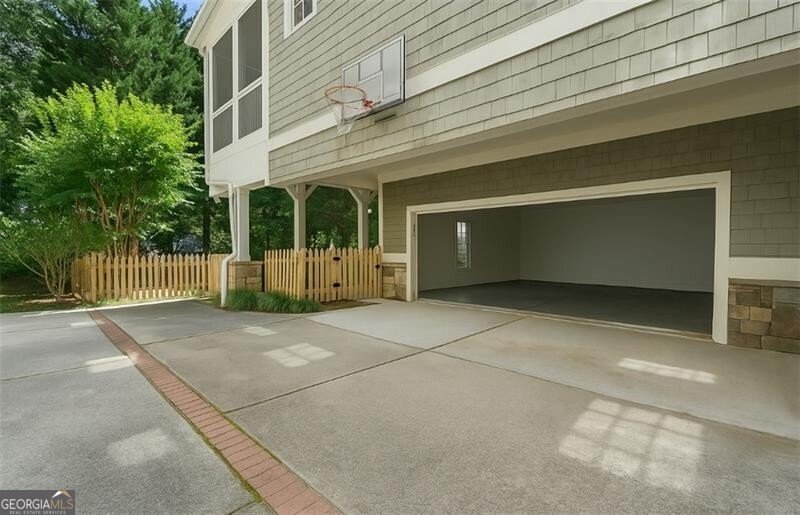 785 Wilson Road Atlanta - 35