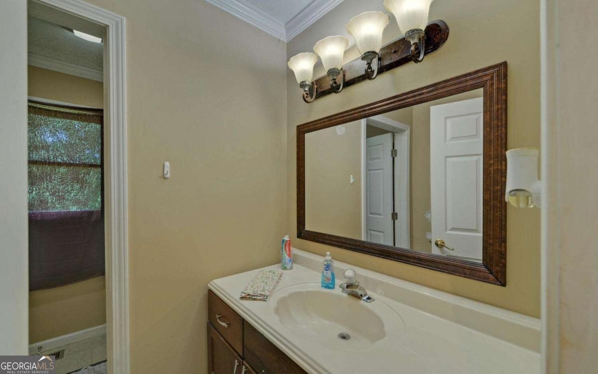 4831 FOREST Boulevard Gainesville - 12