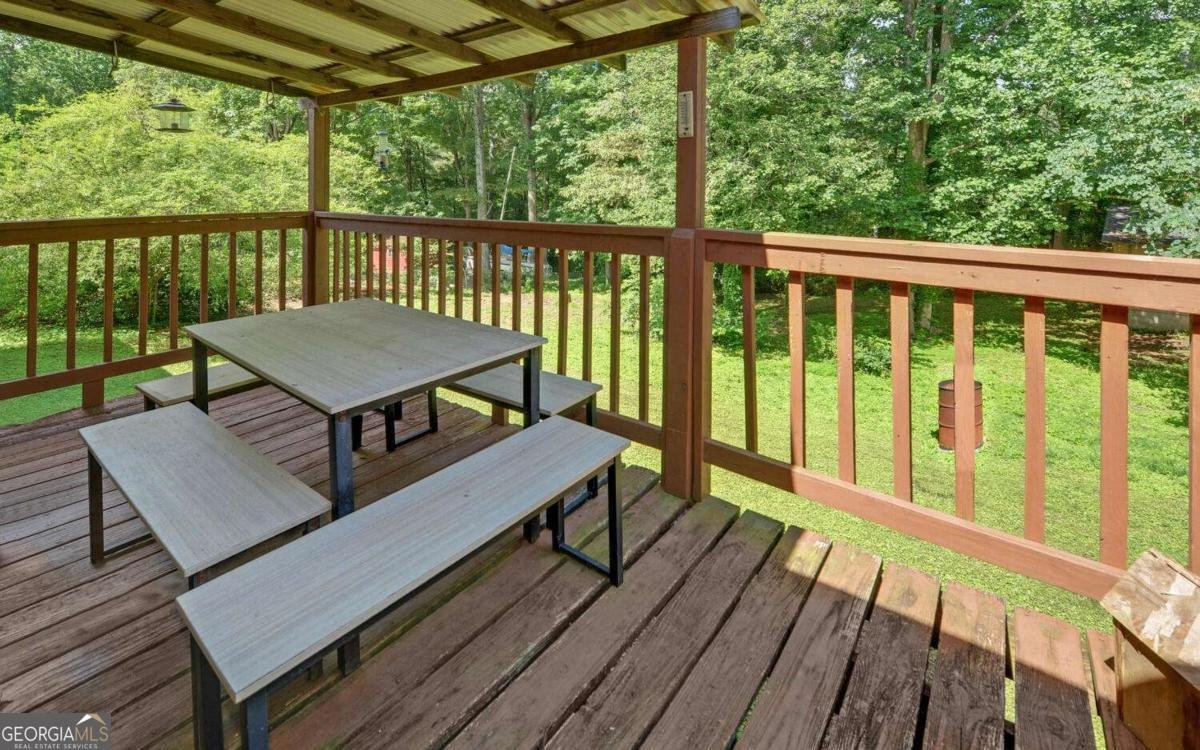 4831 FOREST Boulevard Gainesville - 21
