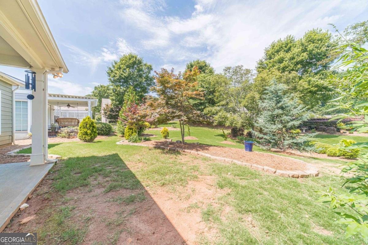 6260 BROOKSIDE Lane Hoschton - 11