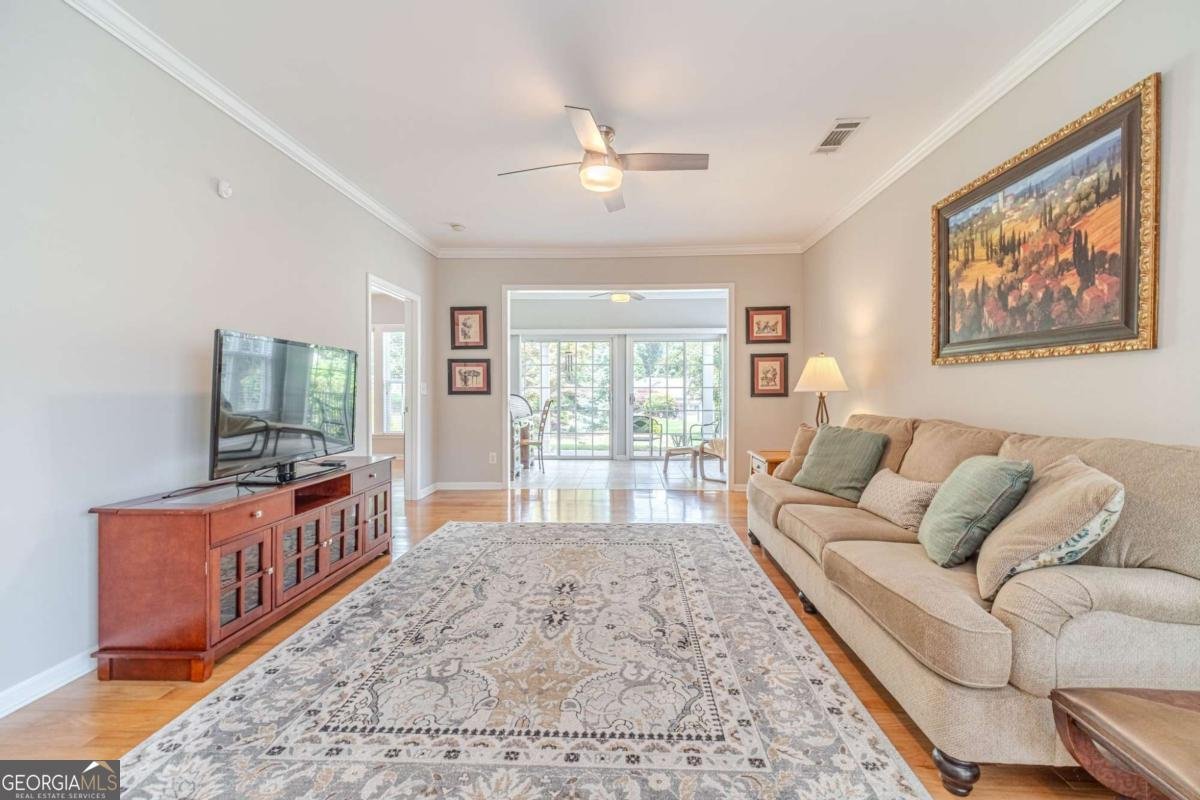 6260 BROOKSIDE Lane Hoschton - 36