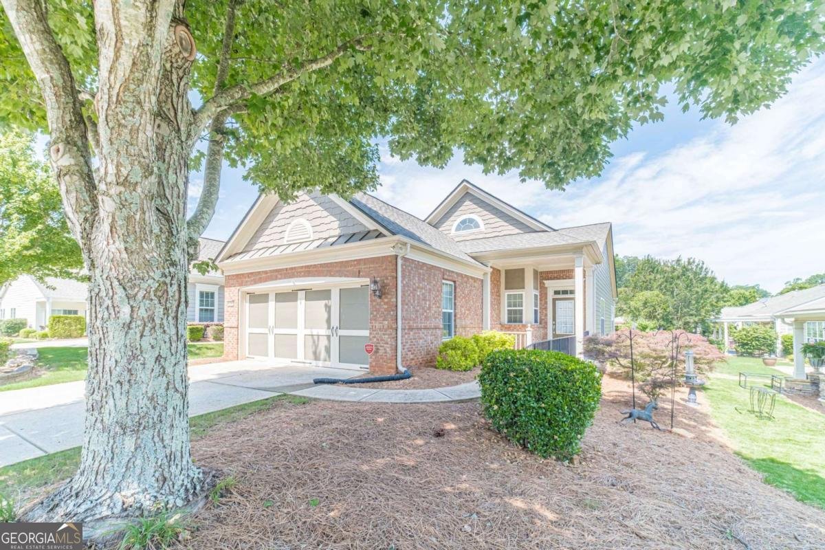 6260 BROOKSIDE Lane Hoschton - 5