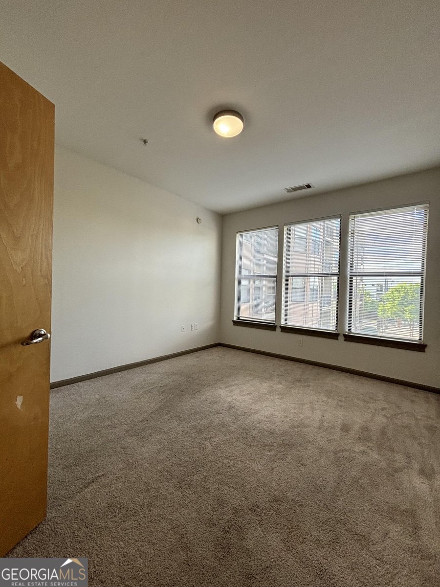 898 Oak Street Atlanta - 7