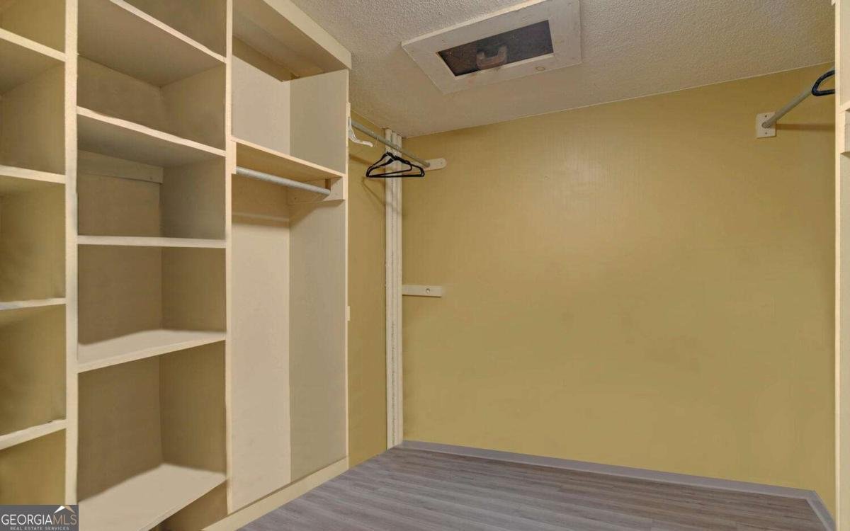 4831 FOREST Boulevard Gainesville - 15