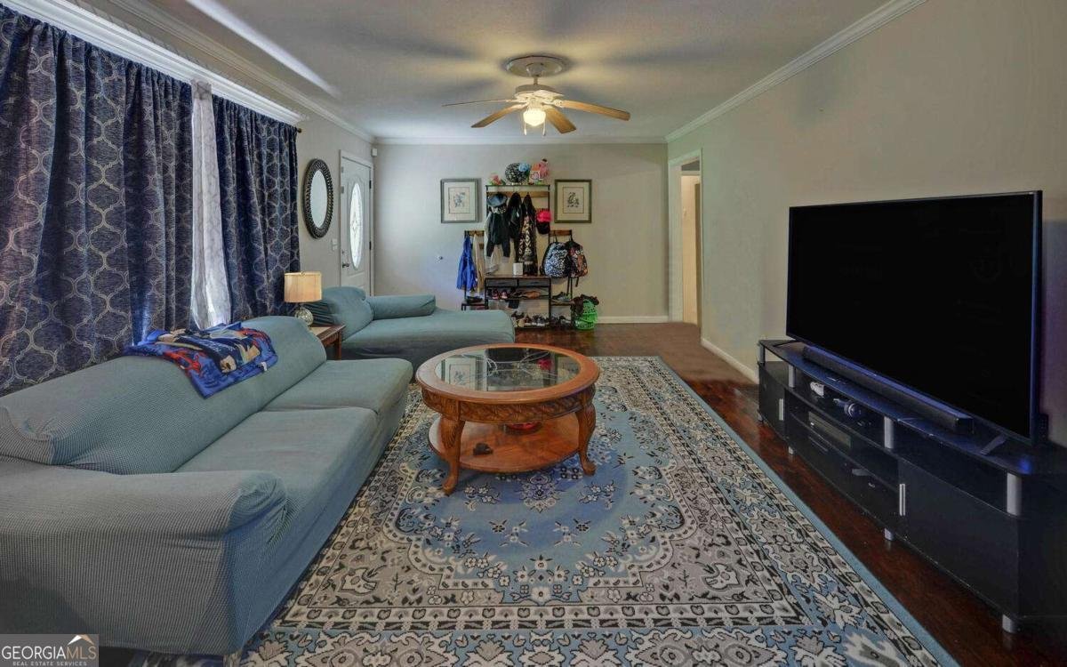 4831 FOREST Boulevard Gainesville - 5