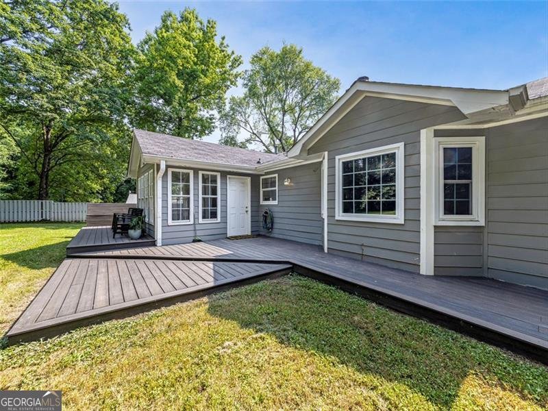30 COURT Ellenwood - 31