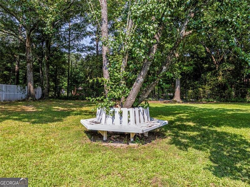 30 COURT Ellenwood - 34