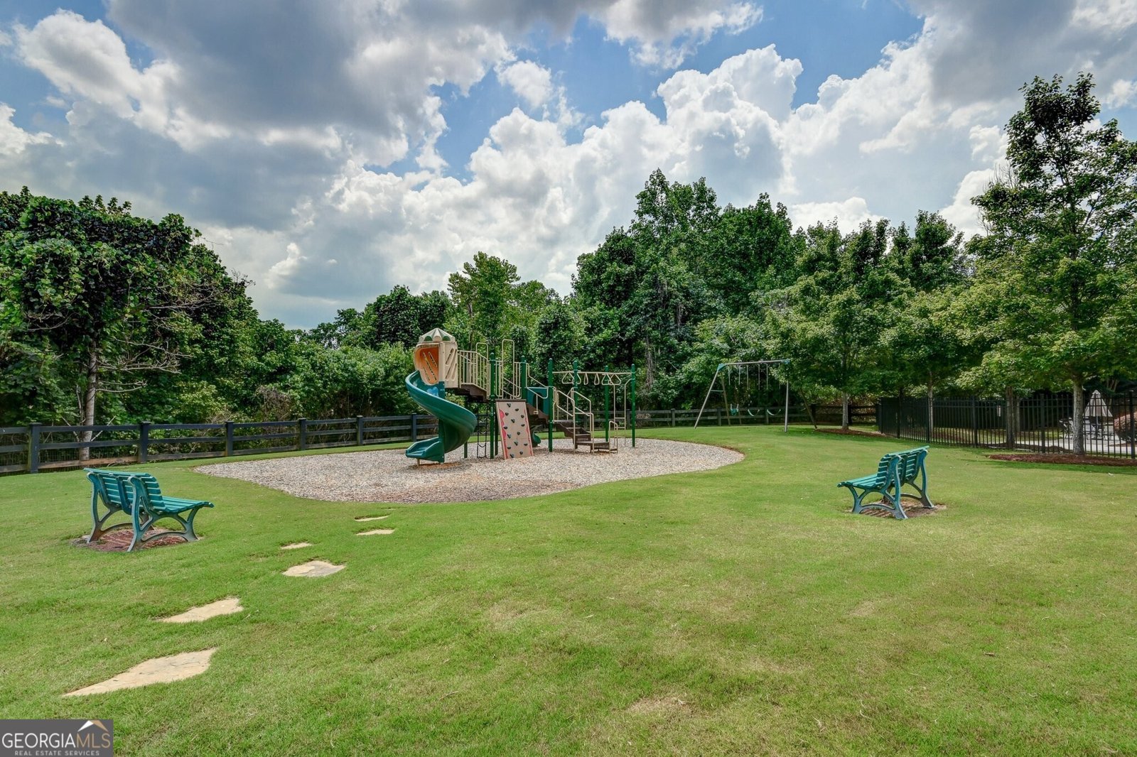 5335 Fairmont Glen Alpharetta - 46