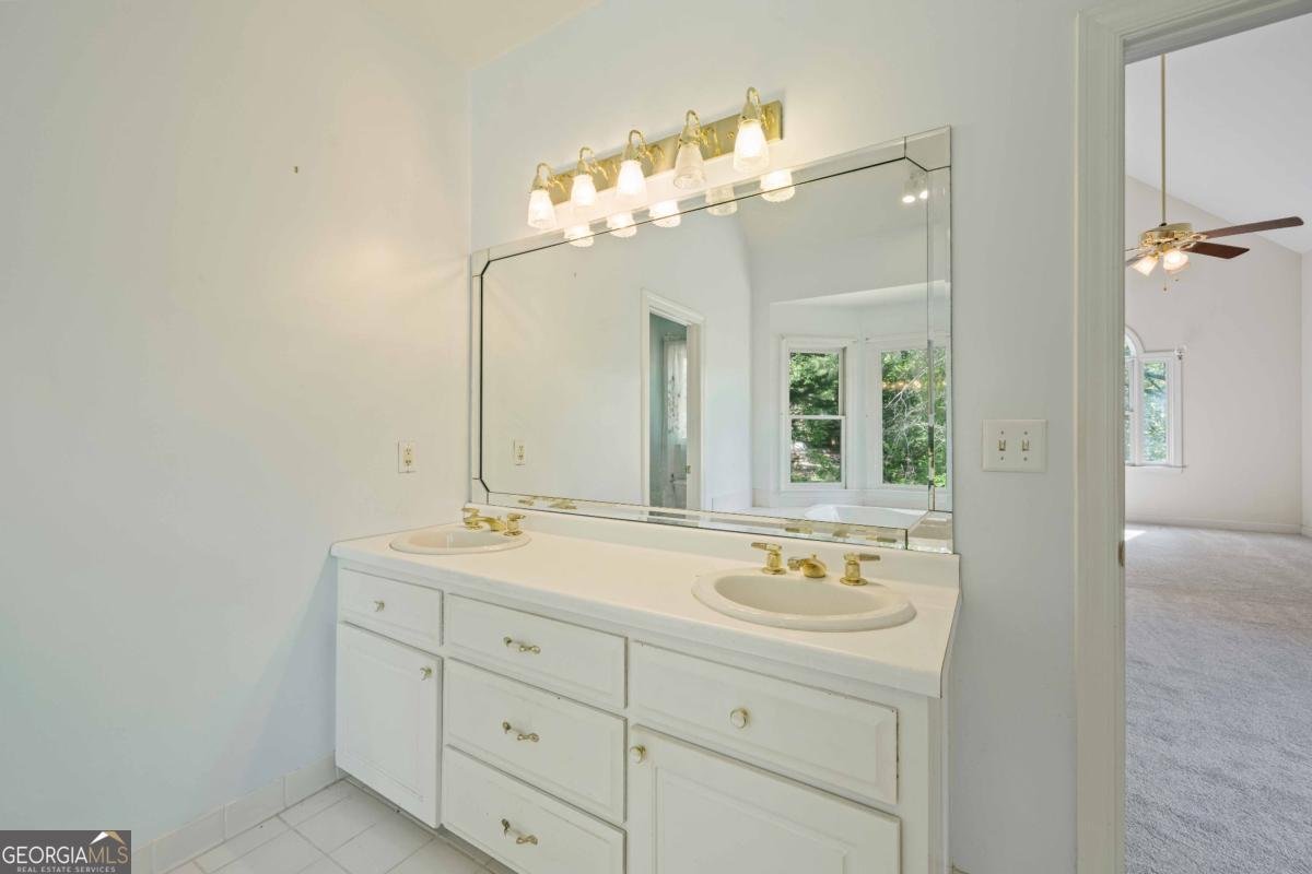 219 Deerhill Drive Bogart - 13