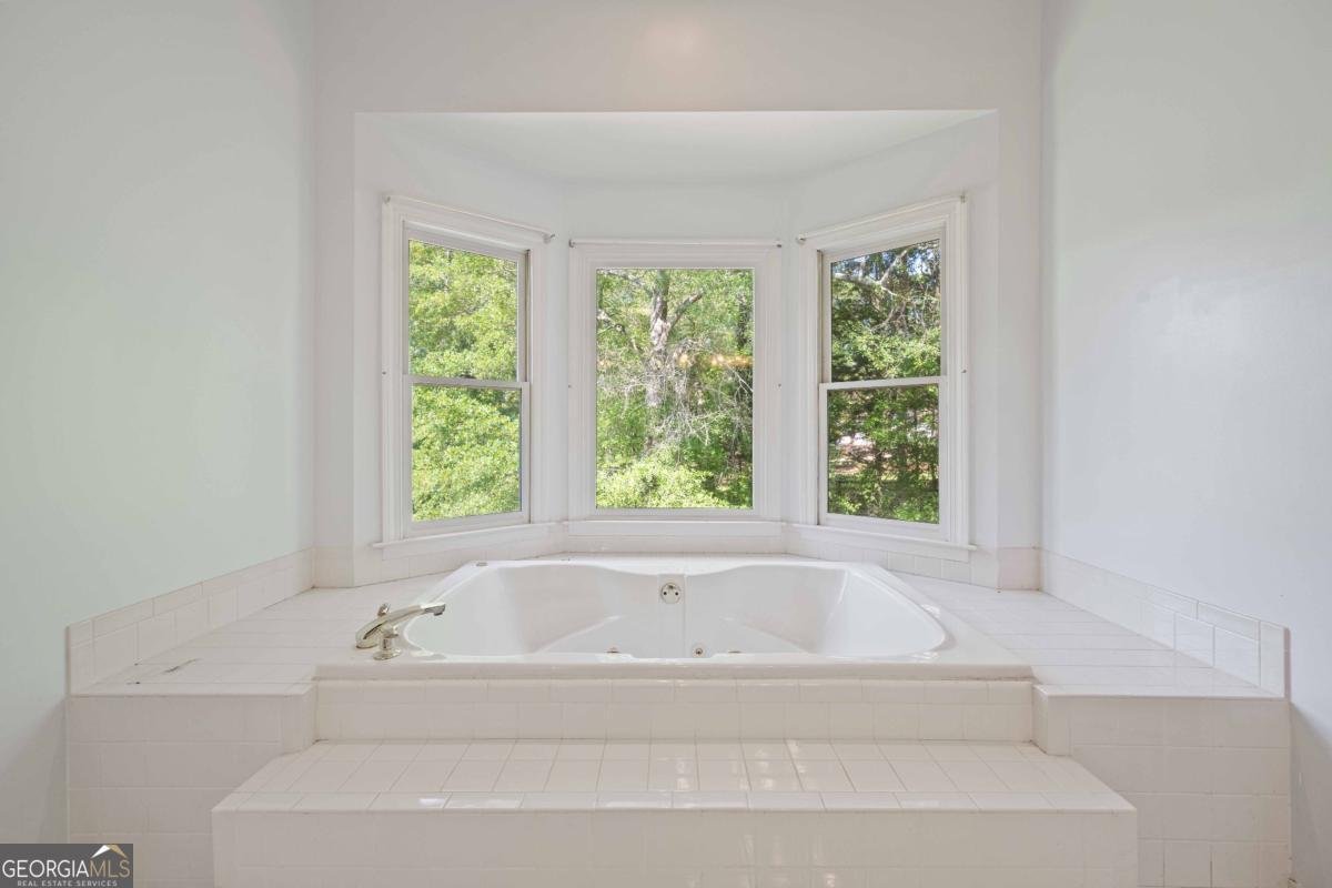 219 Deerhill Drive Bogart - 14