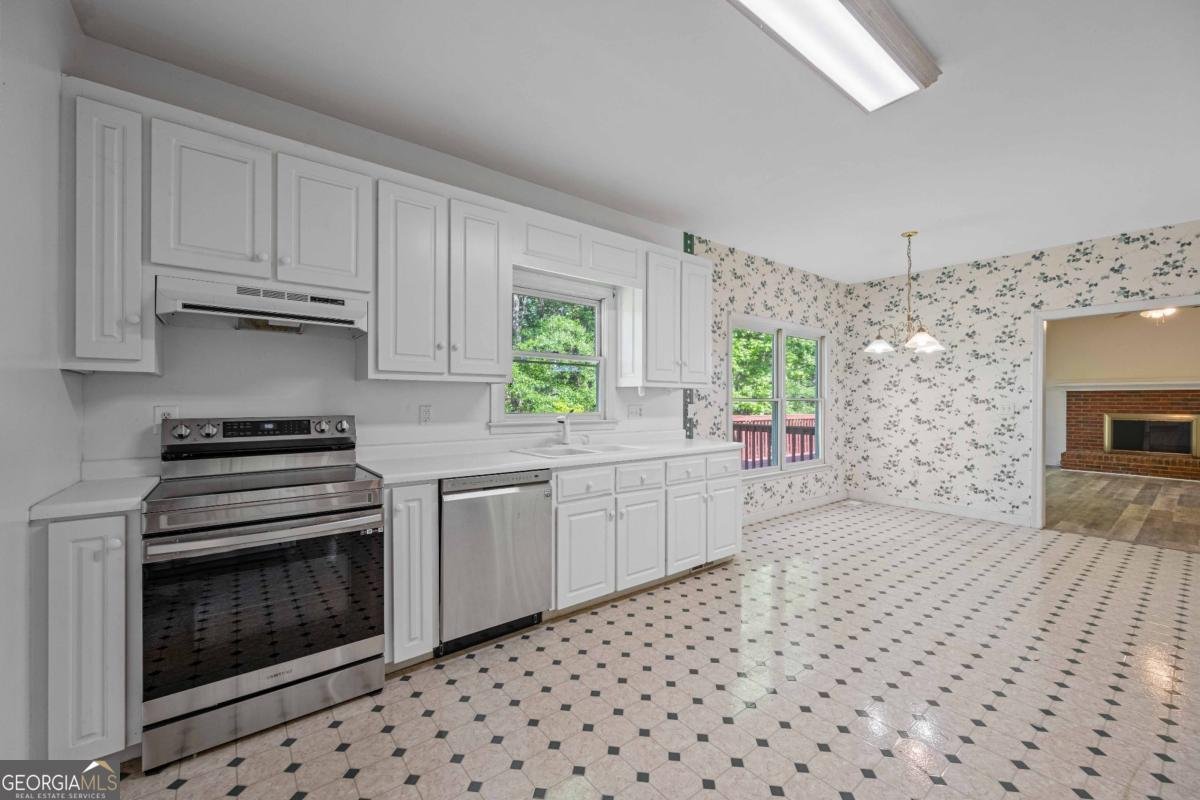 219 Deerhill Drive Bogart - 8