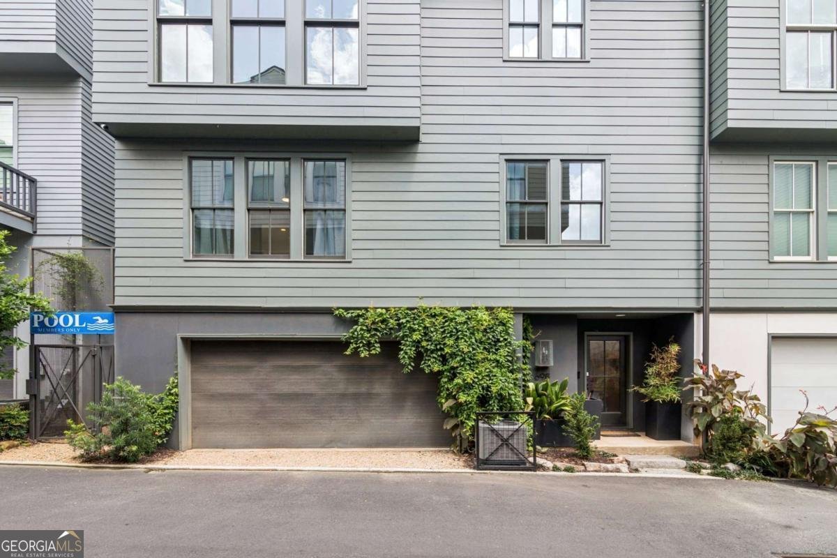 698 Eustace Street Atlanta - 3