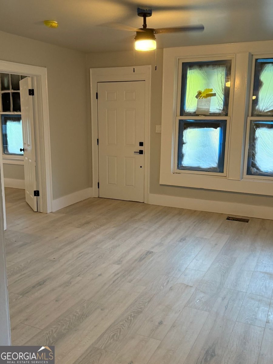 1053 Metropolitan Parkway Southwest Parkway Atlanta - 21