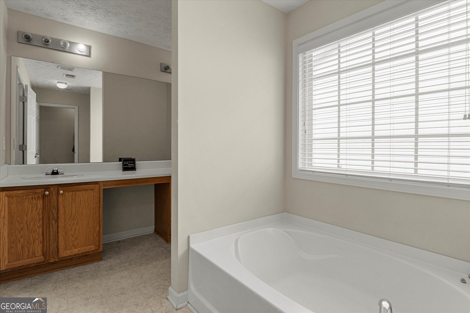 5900 Union Woods Way Union City - 20