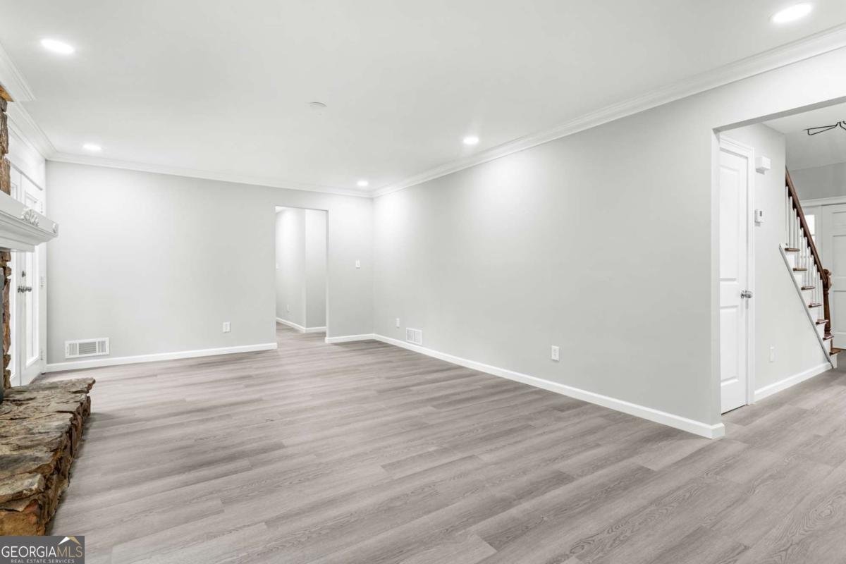 2487 Highland Drive Conyers - 10