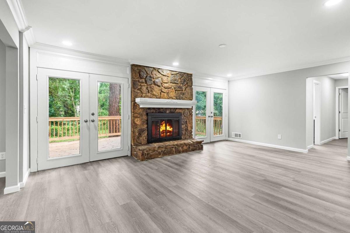 2487 Highland Drive Conyers - 13