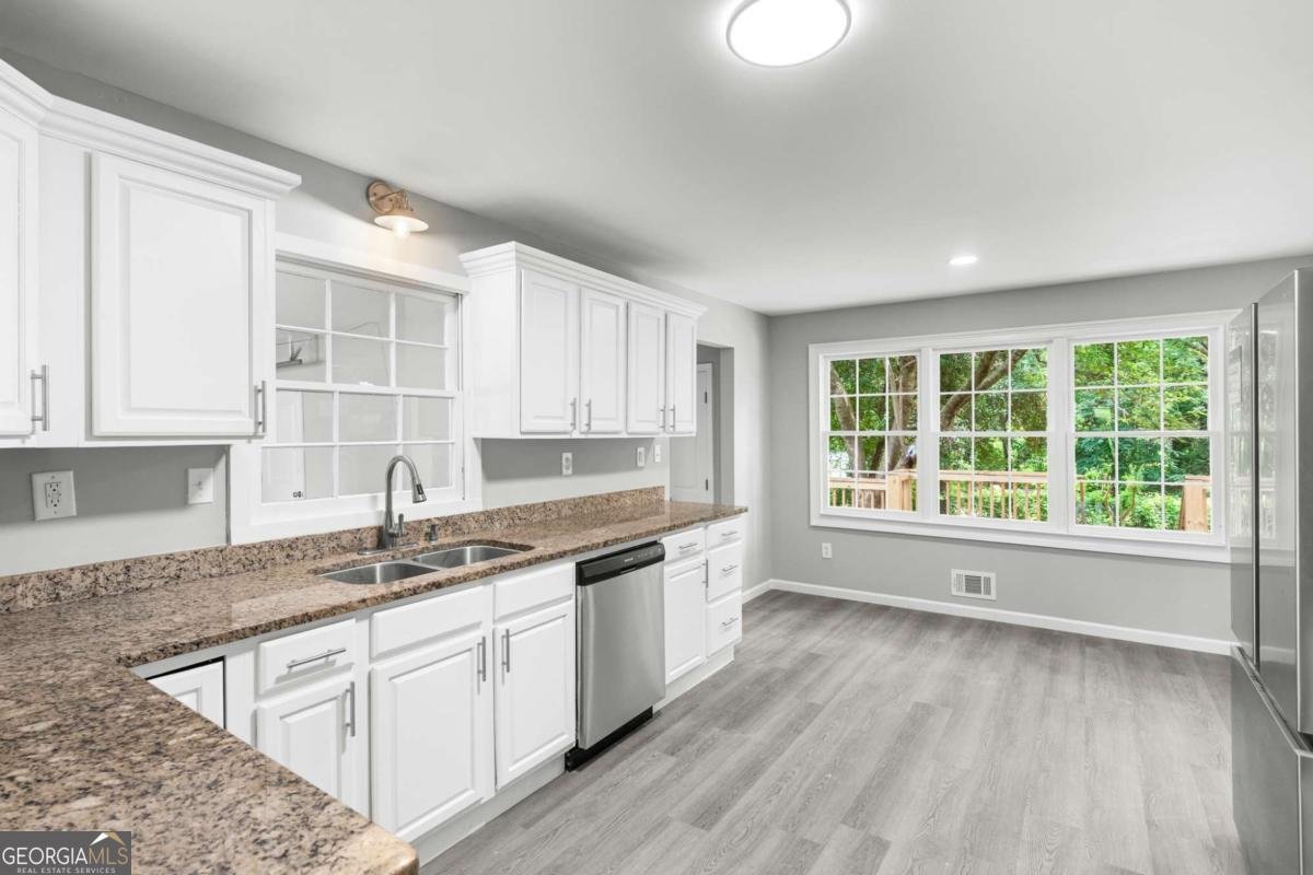 2487 Highland Drive Conyers - 17
