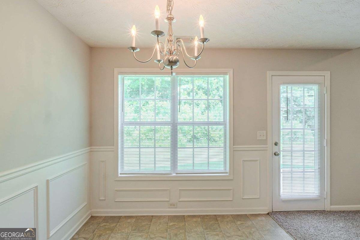 513 Shadow Valley Court Lithonia - 11