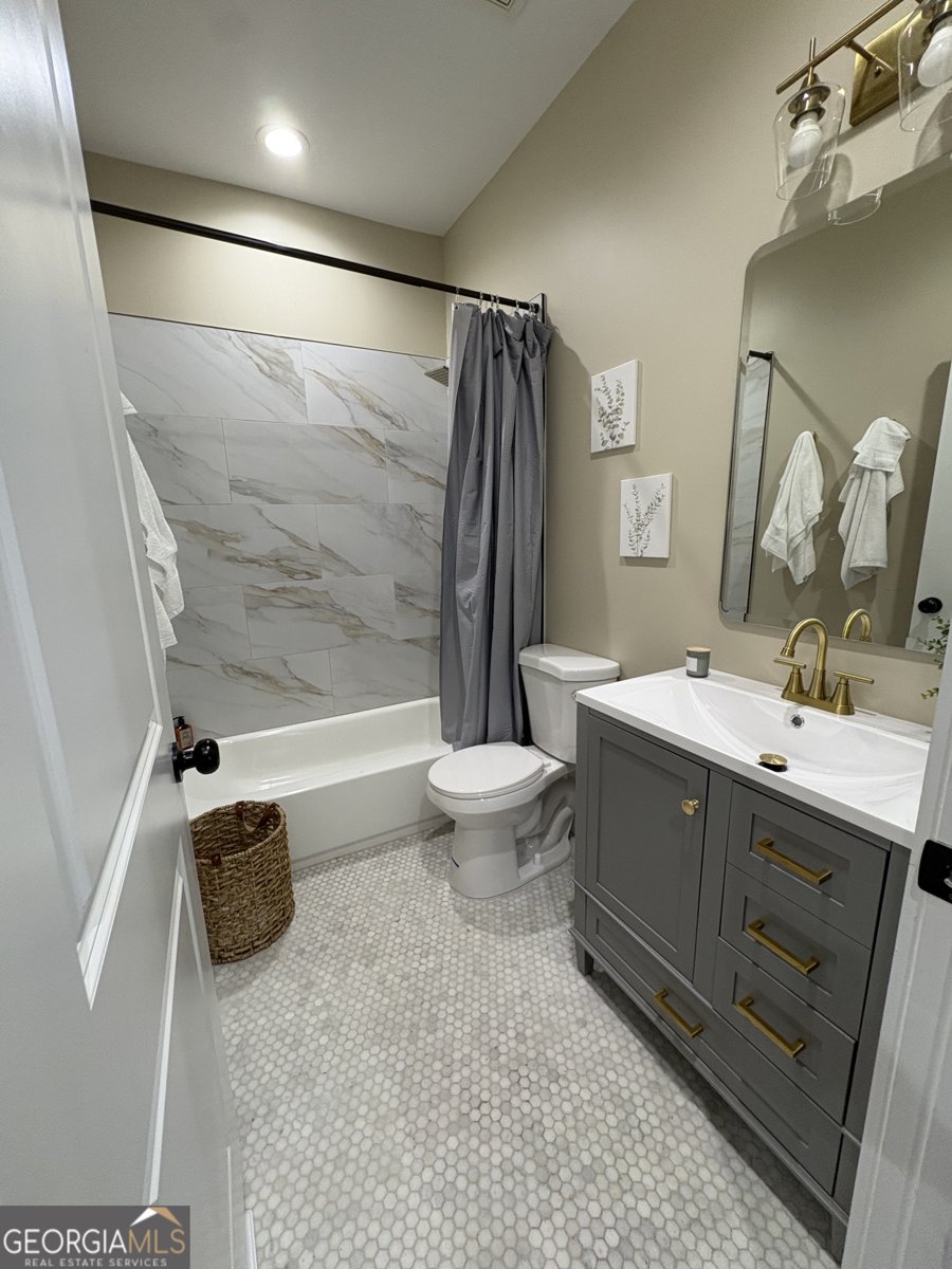 2148 M L King Jr Drive Atlanta - 14