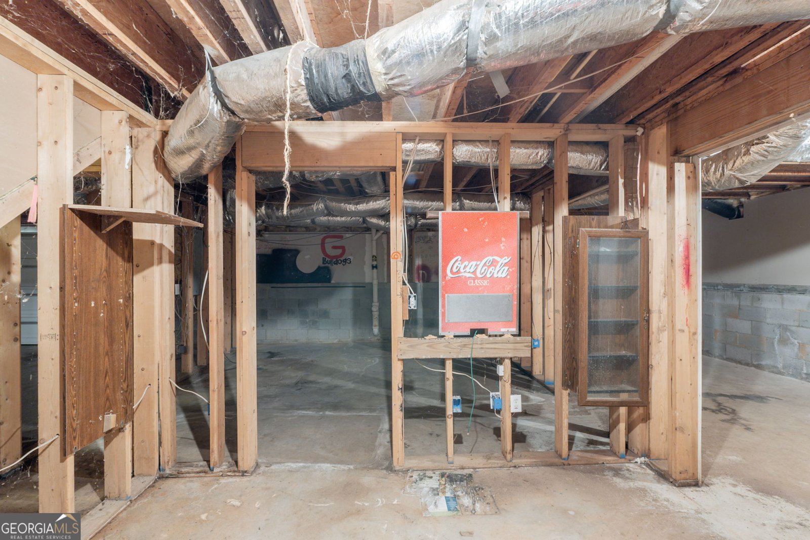 3930 Pine Tree Lane Gainesville - 22